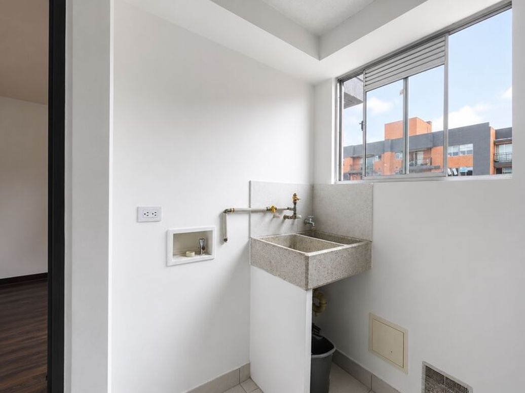 Apartamento de 3 alcobas en venta en A.S.D., Bogotá, 62 m² · foto 5 de 20