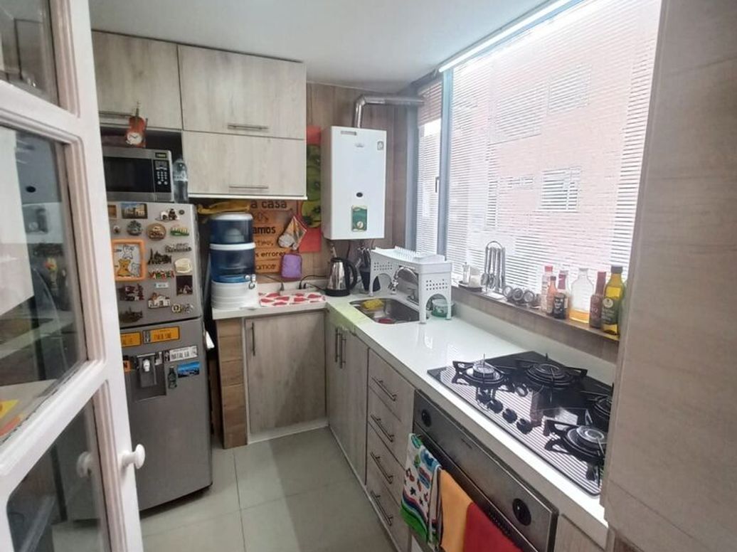 Apartamento de 2 alcobas en venta en Ub. Bosques, Bogotá, 64 m² · foto 12 de 20
