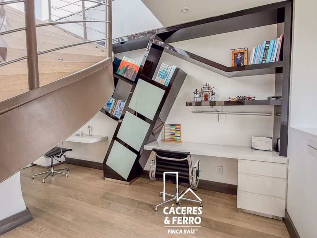Casa de 3 alcobas en venta en Casa Blanca, Bogotá, 1811 m² · foto 18 de 20