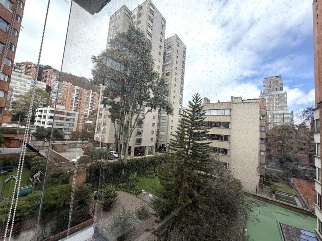 Apartamento de 3 alcobas en venta en La Cabrera, Bogotá, 200 m² · foto 15 de 20
