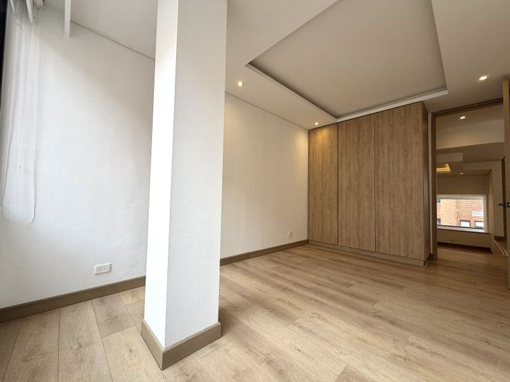 Apartamento de 3 alcobas en venta en La Cabrera, Bogotá, 200 m² · foto 17 de 20