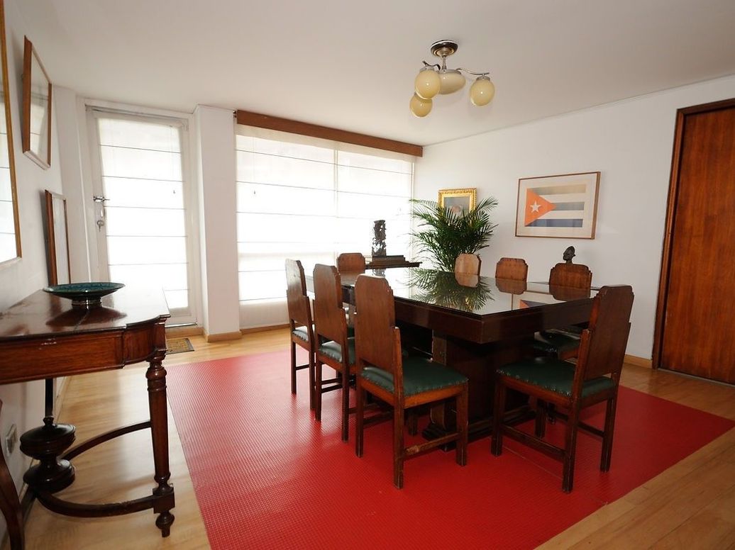 Casa de 3 alcobas en venta en El Refugio, Bogotá, 521 m² · foto 4 de 15