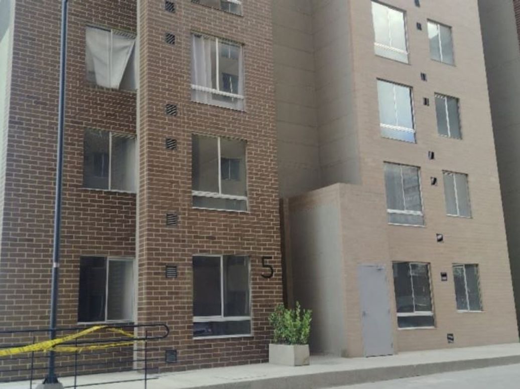 Apartamento de 2 alcobas en venta en San José De Bavaria, Bogotá, 42 m² · foto 5 de 15