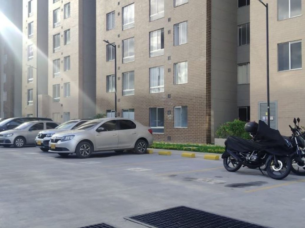 Apartamento de 2 alcobas en venta en San José De Bavaria, Bogotá, 42 m² · foto 7 de 15