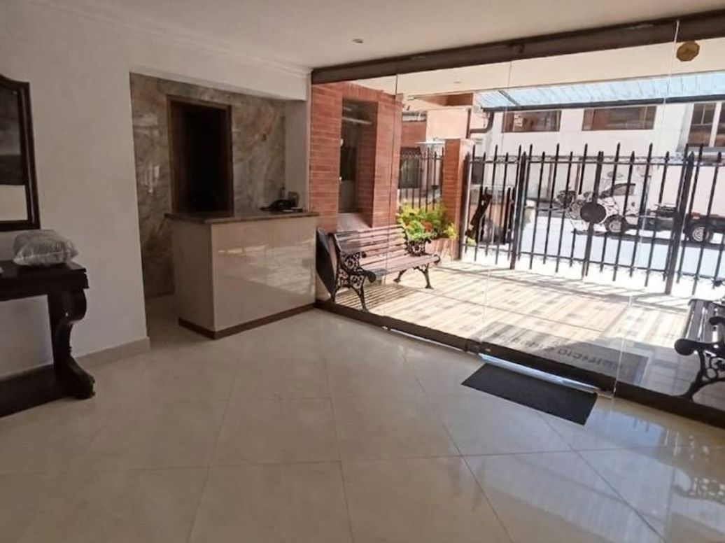 Apartamento de 3 alcobas en venta en Chicó Norte, Bogotá, 286 m² · foto 2 de 20