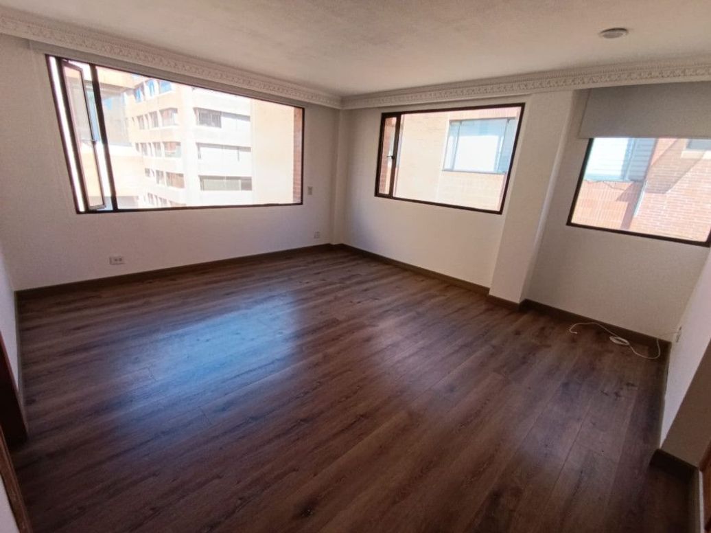 Apartamento de 3 alcobas en venta en Chicó Norte, Bogotá, 286 m² · foto 18 de 20