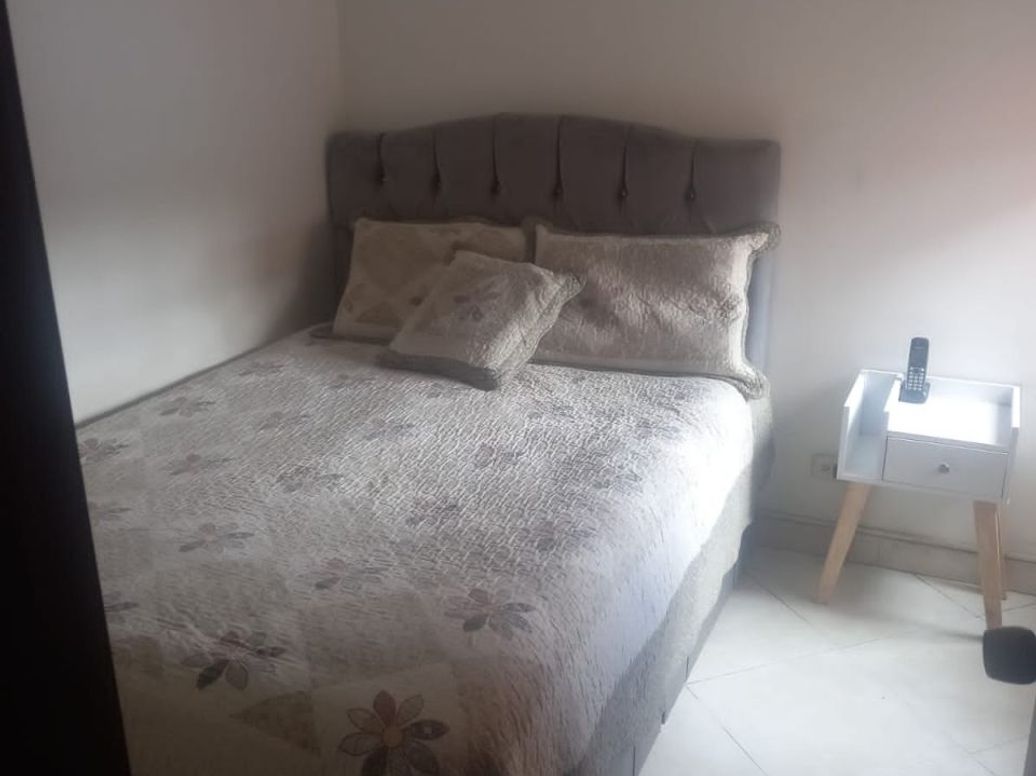 Apartamento de 3 alcobas en venta en Campo Alegre, Bogotá, 48 m² · foto 9 de 14