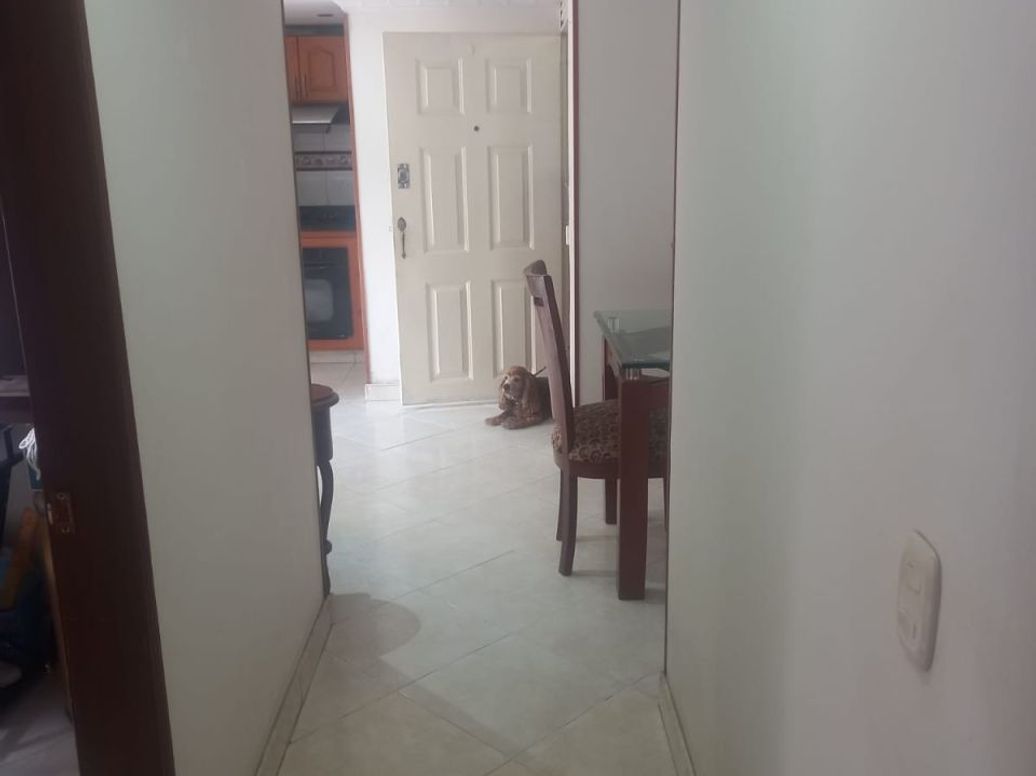 Apartamento de 3 alcobas en venta en Campo Alegre, Bogotá, 48 m² · foto 6 de 14