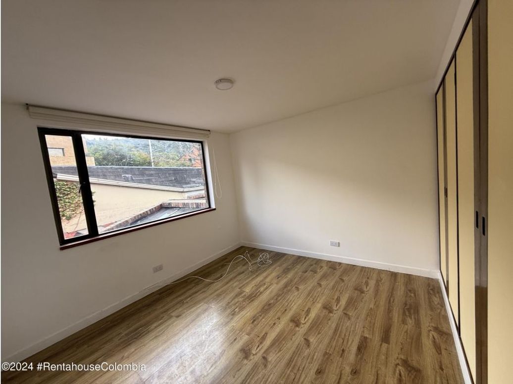 Casa de 3 alcobas en venta en Santa Barbara Alta, Bogotá, 216 m² · foto 13 de 20