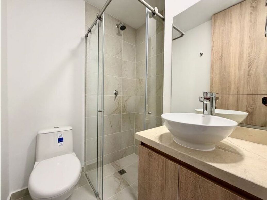 Apartamento de 2 alcobas en venta en Los Cedros, Bogotá, 42 m² · foto 7 de 19