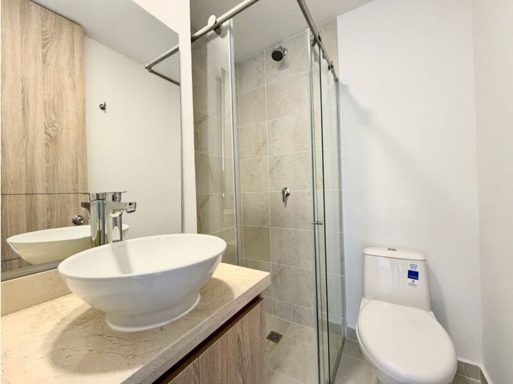 Apartamento de 2 alcobas en venta en Los Cedros, Bogotá, 42 m² · foto 10 de 19