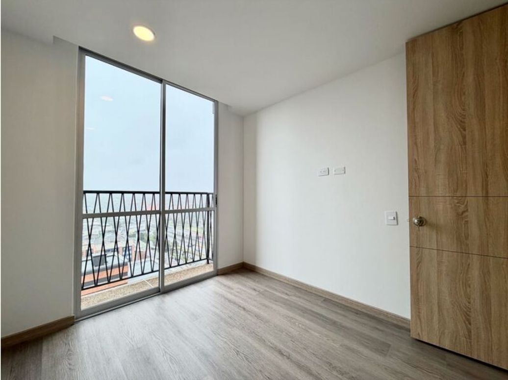 Apartamento de 2 alcobas en venta en Los Cedros, Bogotá, 42 m² · foto 11 de 19