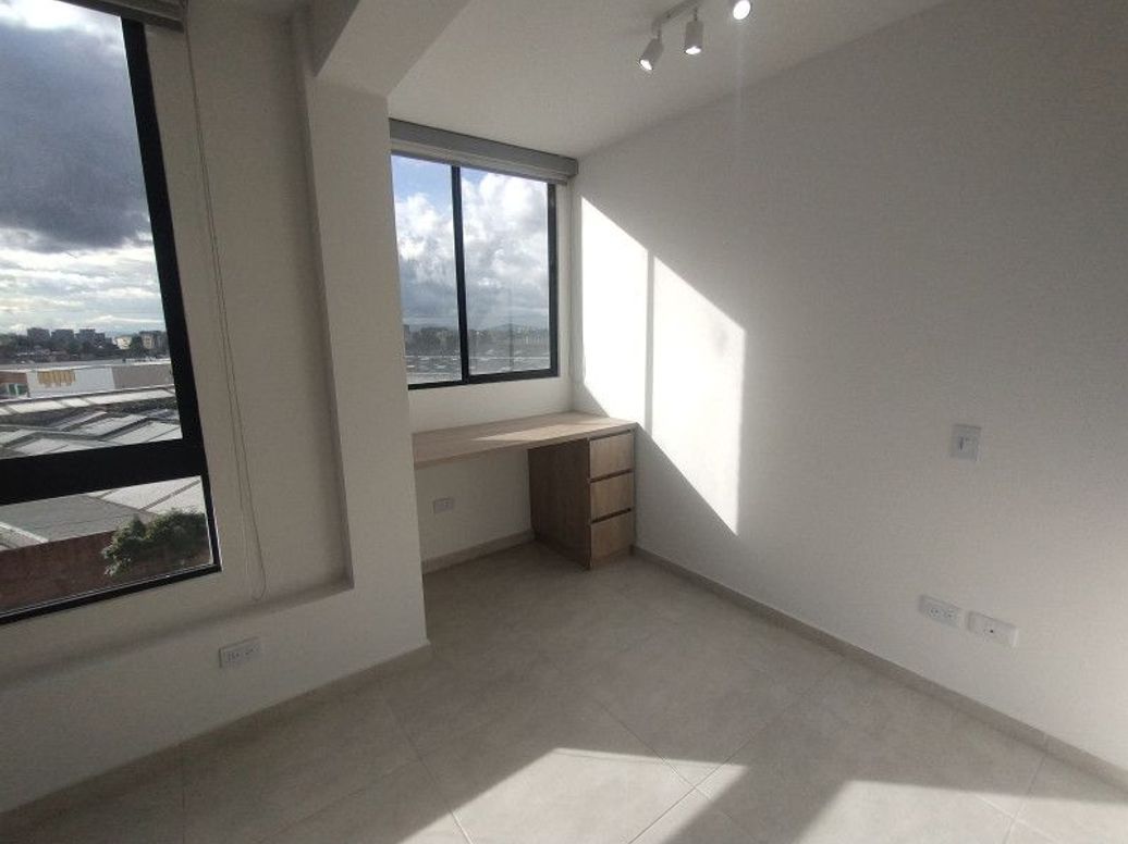 Apartamento de 2 alcobas en venta en Industrial Centenario, Bogotá, 47 m² · foto 7 de 20