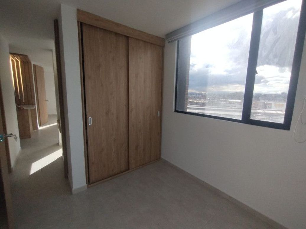 Apartamento de 2 alcobas en venta en Industrial Centenario, Bogotá, 47 m² · foto 10 de 20