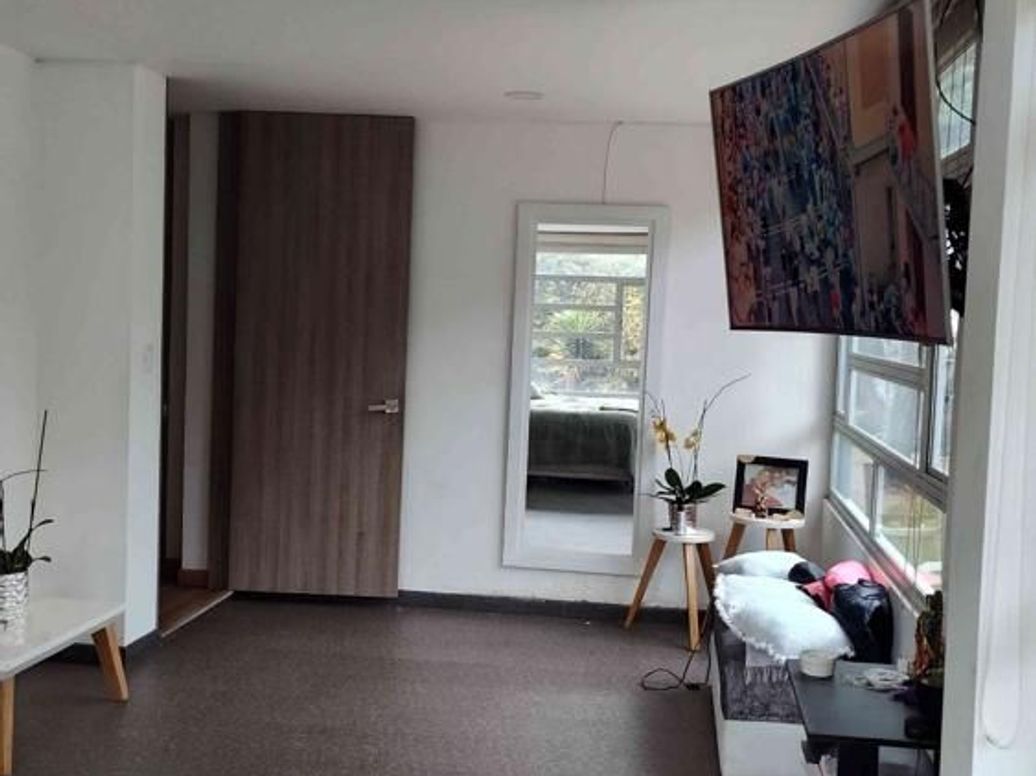 Casa de 4 alcobas en venta en Modelia, Bogotá, 330 m² · foto 14 de 20