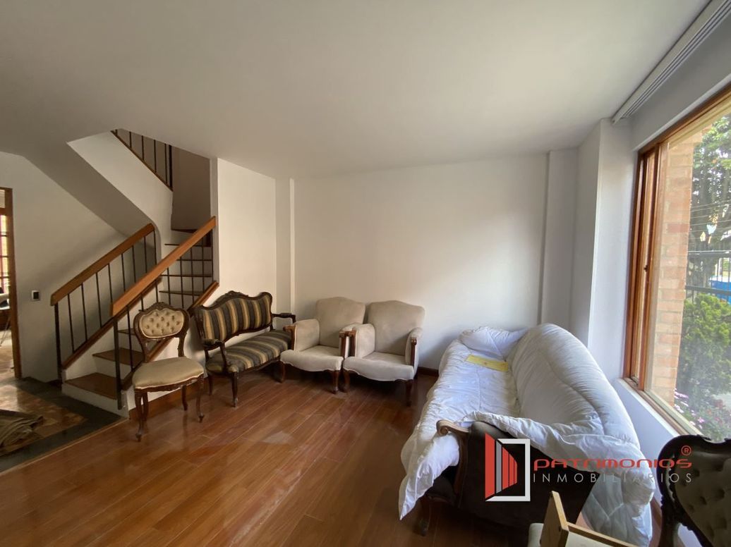 Casa de 3 alcobas en venta en Colina Campestre, Bogotá, 180 m² · foto 3 de 20