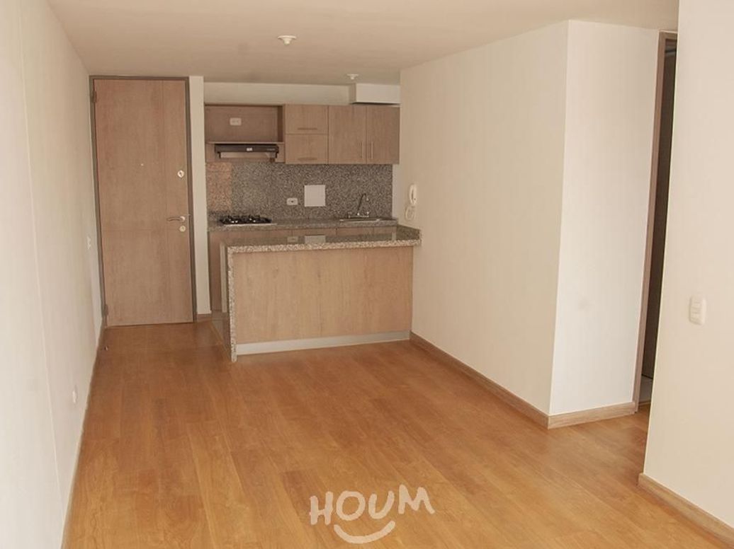 Apartamento de 3 alcobas en venta en Campo Alegre, Bogotá, 61 m² · foto 2 de 20
