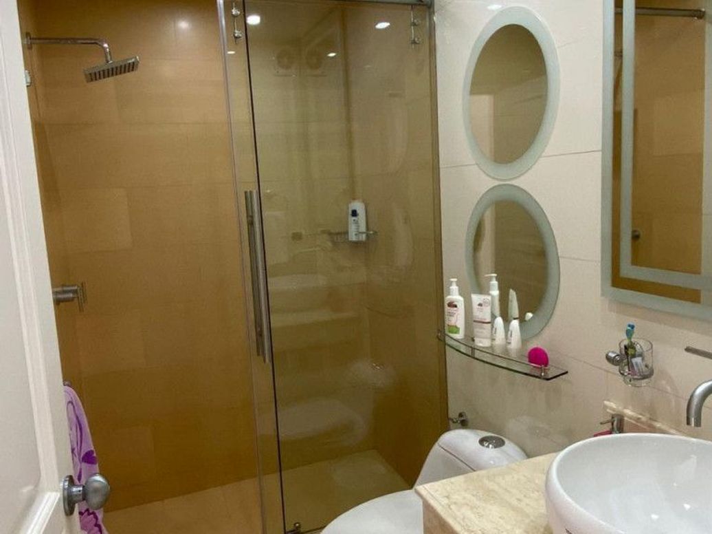 Apartamento de 4 alcobas en venta en Santa Barbara Central, Bogotá, 410 m² · foto 18 de 20