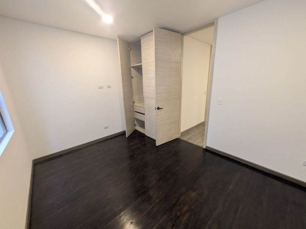Apartamento de 2 alcobas en venta en Paris, Bogotá, 53 m² · foto 6 de 20