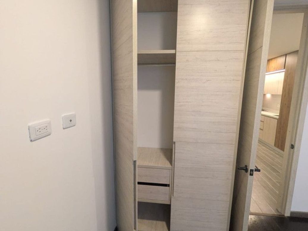 Apartamento de 2 alcobas en venta en Paris, Bogotá, 53 m² · foto 4 de 20
