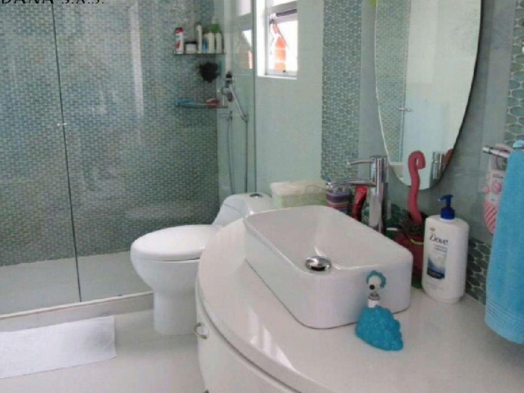 Apartamento de 5 alcobas en venta en La Carolina, Bogotá, 340 m² · foto 9 de 11