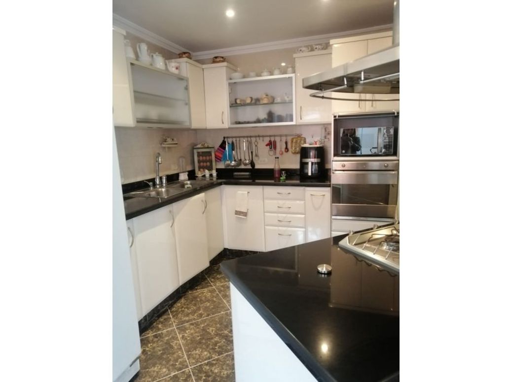 Apartamento de 3 alcobas en venta en Ub. Bosques De Medina, Bogotá, 232 m² · foto 8 de 20