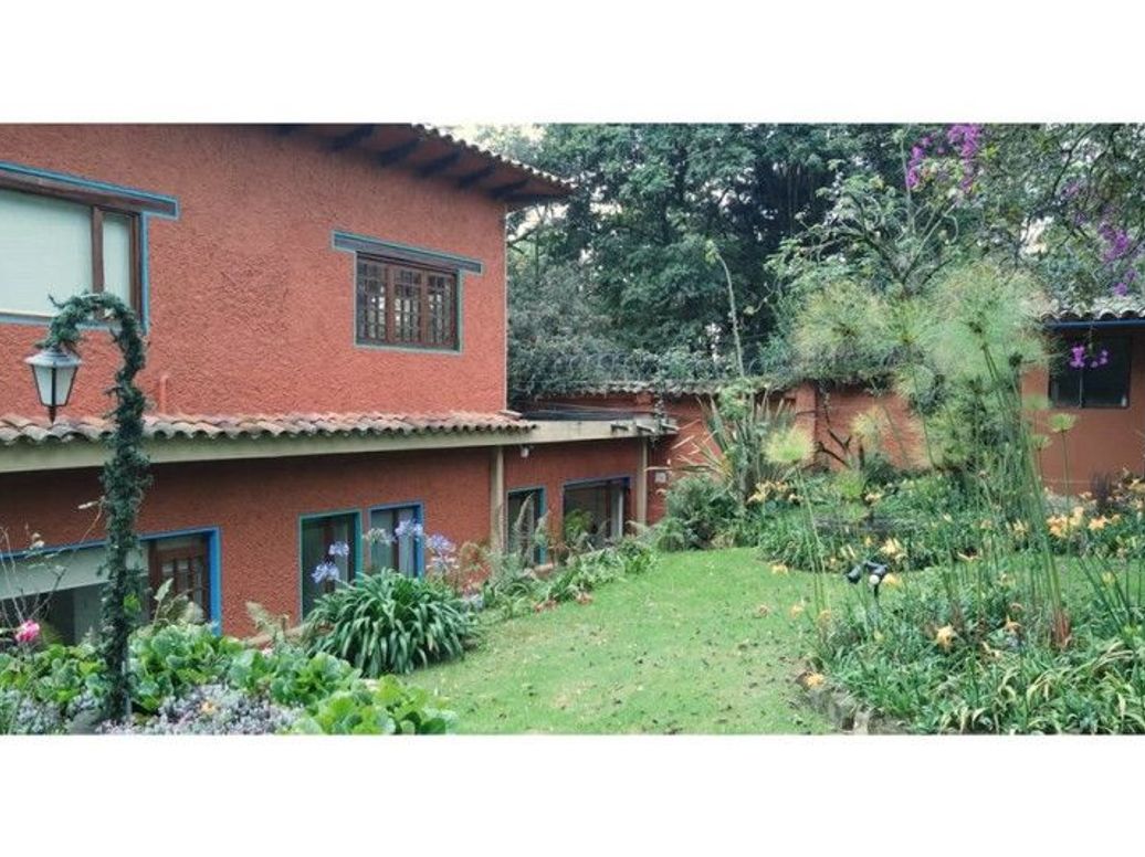 Casa de 7 alcobas en venta en Niza Suba, Bogotá, 1600 m² · foto 20 de 20