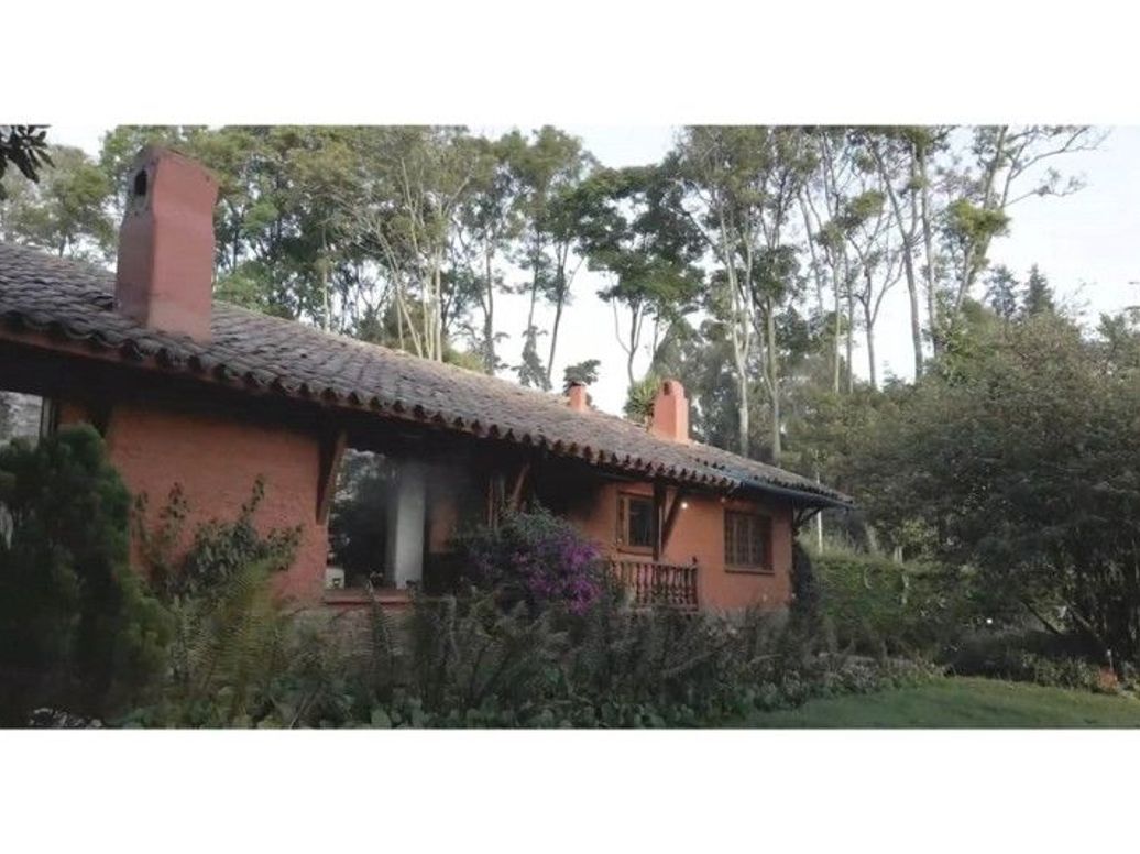 Casa de 7 alcobas en venta en Niza Suba, Bogotá, 1600 m² · foto 4 de 20