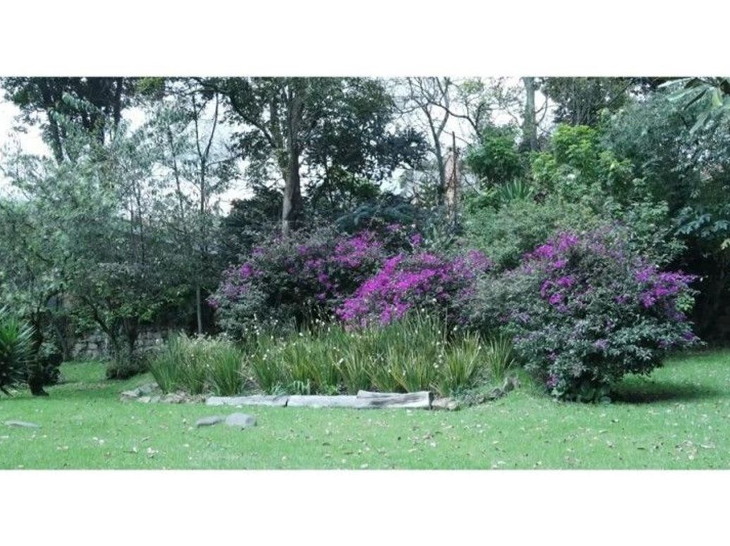 Casa de 7 alcobas en venta en Niza Suba, Bogotá, 1600 m² · foto 19 de 20