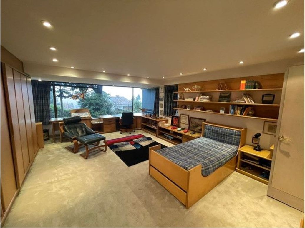 Casa de 4 alcobas en venta en El Refugio, Bogotá, 827 m² · foto 17 de 20