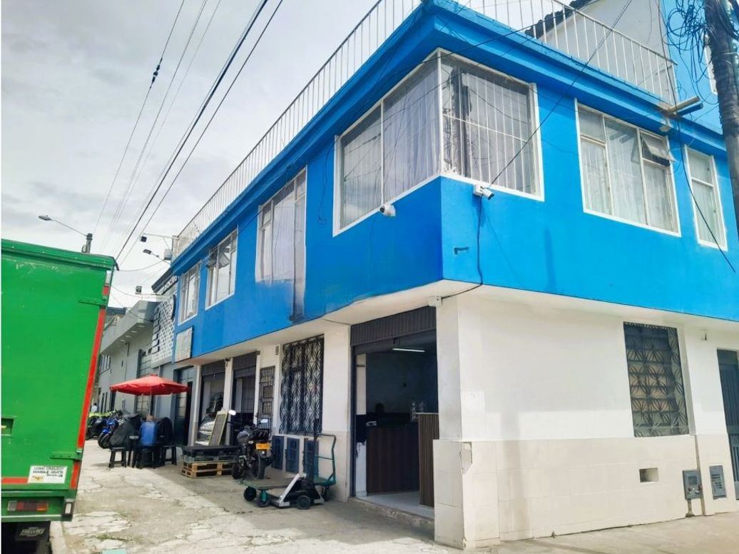 Casa de 5 alcobas en venta en Samper Mendoza, Bogotá, 330 m² · foto 15 de 15