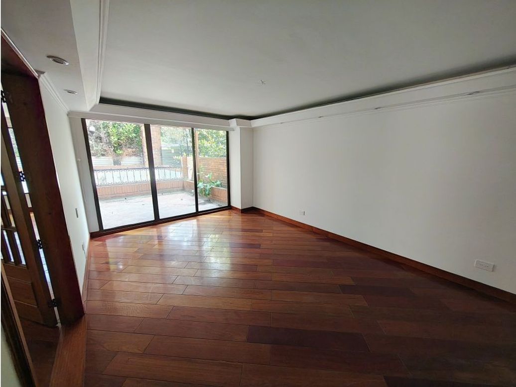 Apartamento de 4 alcobas en venta en Santa Ana, Bogotá, 223 m² · foto 8 de 20