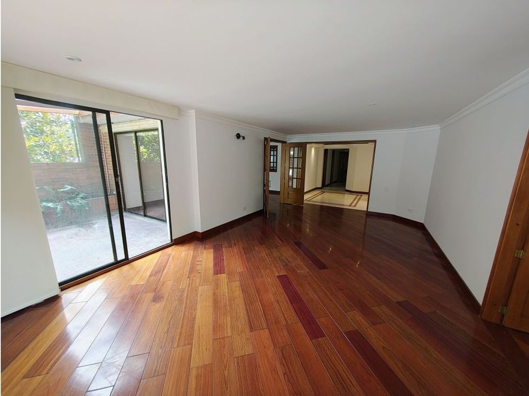 Apartamento de 4 alcobas en venta en Santa Ana, Bogotá, 223 m² · foto 12 de 20