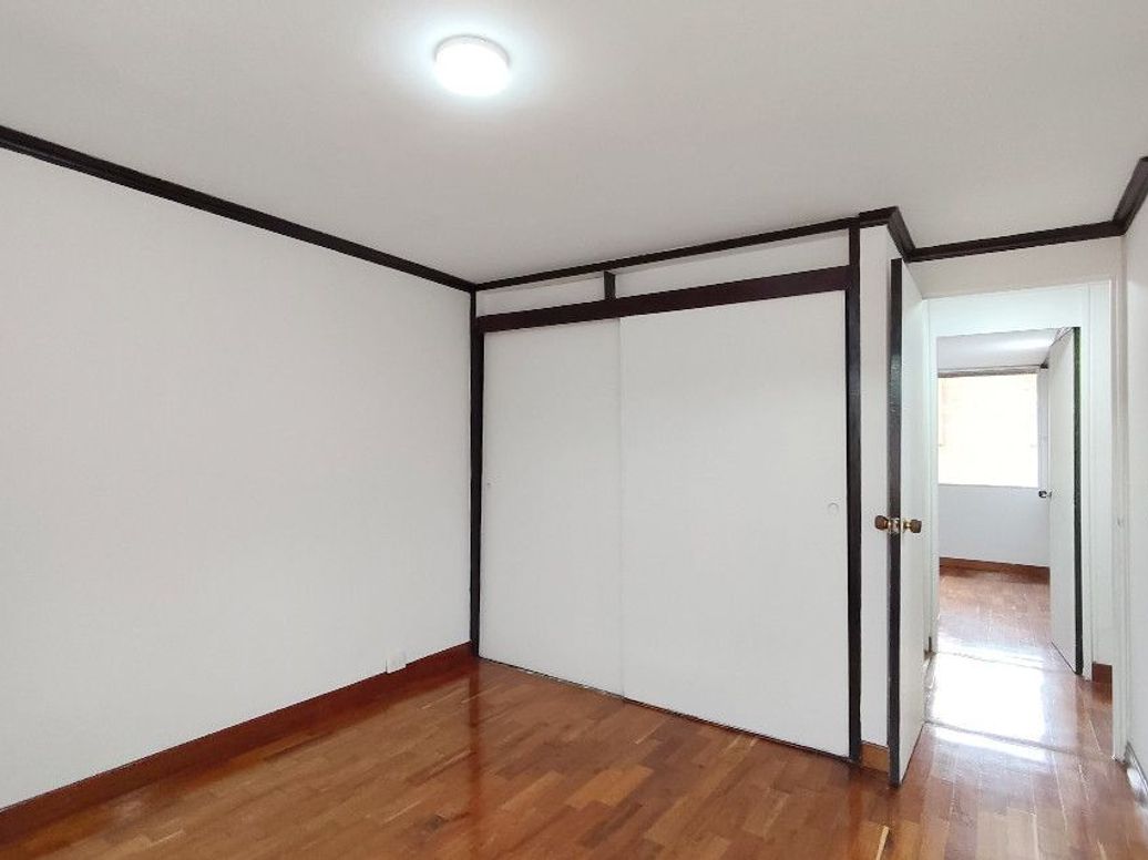 Apartamento de 3 alcobas en venta en Tejares Del Norte, Bogotá, 76 m² · foto 11 de 15