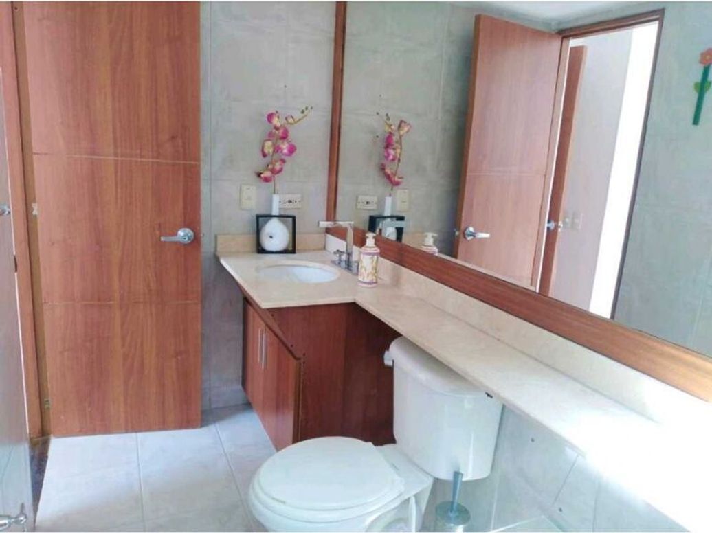 Casa de 3 alcobas en venta en Portales Del Norte, Bogotá, 150 m² · foto 6 de 10