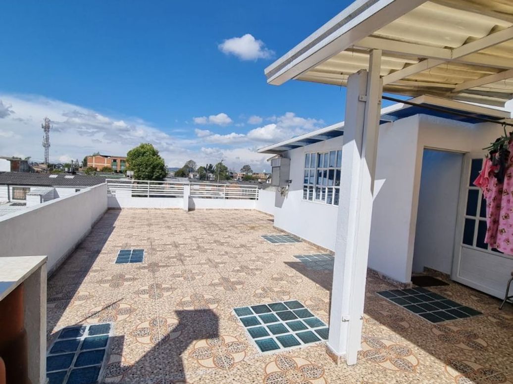 Casa de 4 alcobas en venta en Marsella, Bogotá, 230 m² · foto 11 de 11