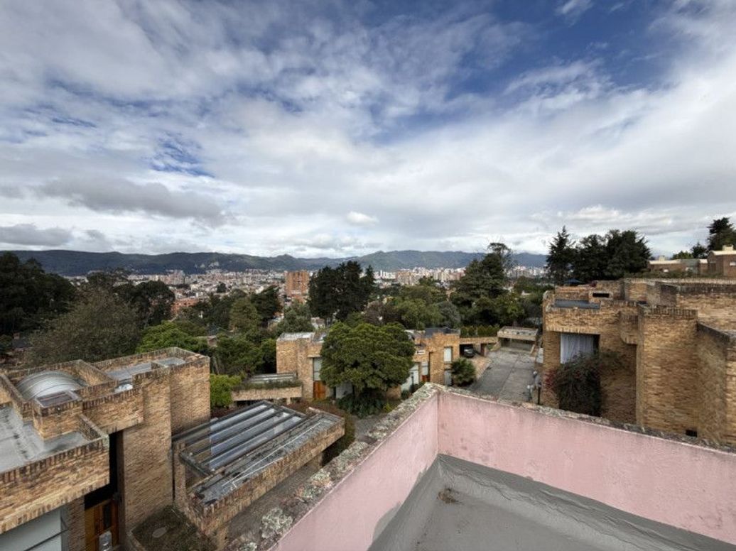 Casa de 3 alcobas en venta en Niza Suba, Bogotá, 250 m² · foto 4 de 20