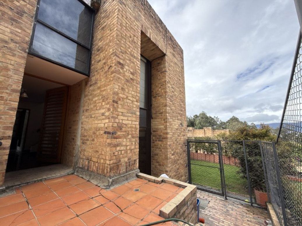 Casa de 3 alcobas en venta en Niza Suba, Bogotá, 250 m² · foto 3 de 20