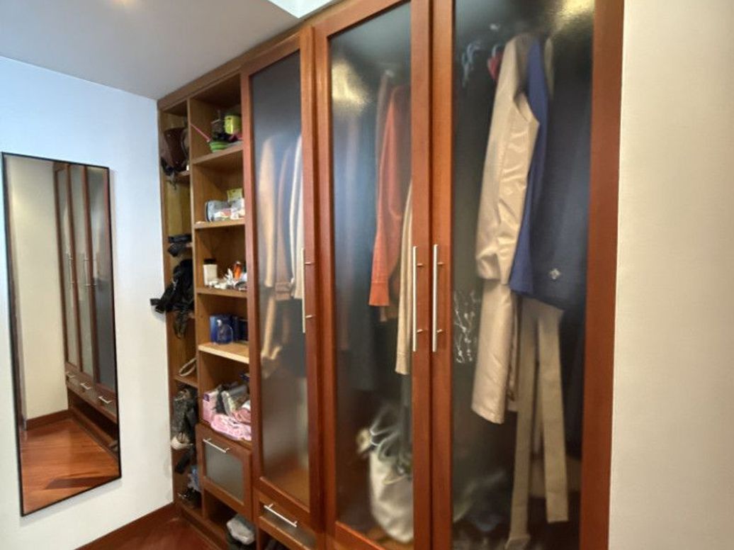 Apartamento de 4 alcobas en venta en San Patricio, Bogotá, 259 m² · foto 18 de 20