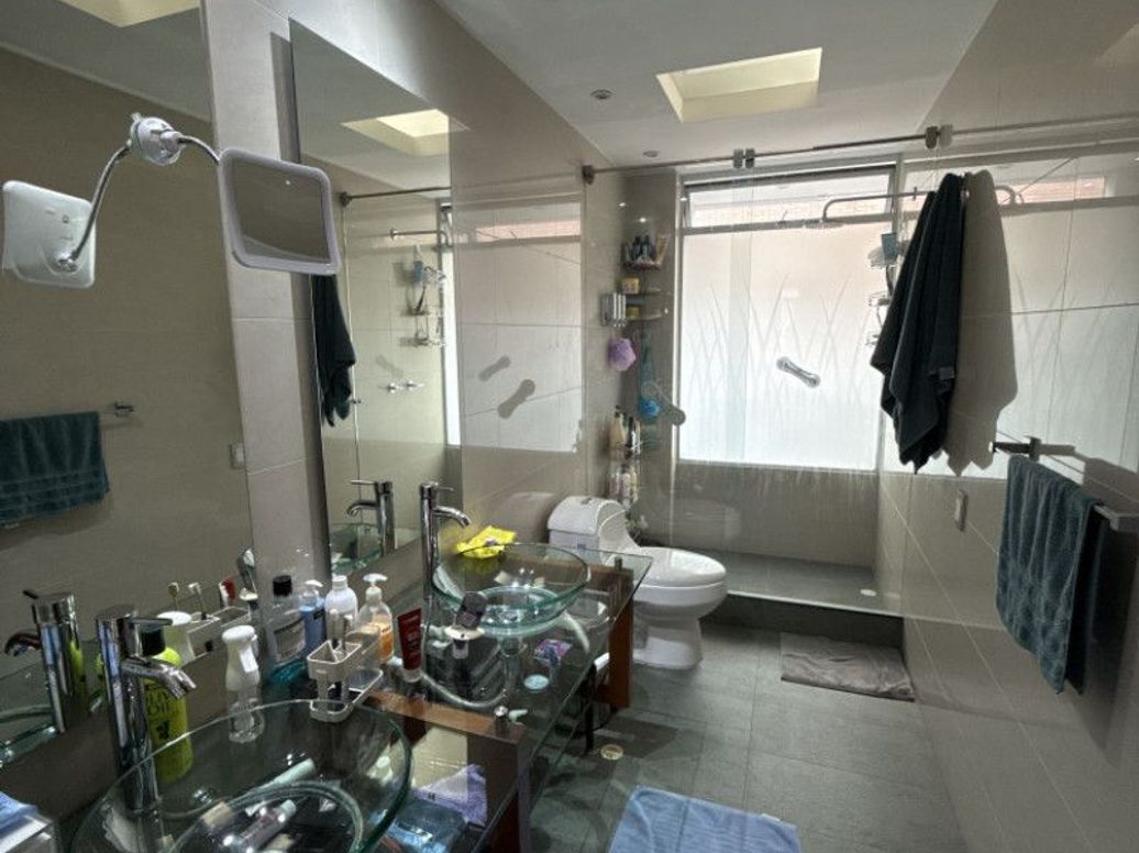 Apartamento de 4 alcobas en venta en San Patricio, Bogotá, 259 m² · foto 20 de 20
