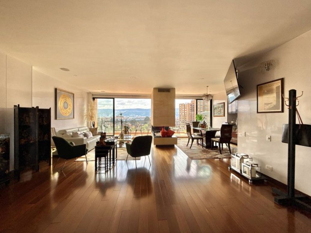 Apartamento de 5 alcobas en venta en Casa Blanca Suba, Bogotá, 660 m² · foto 4 de 20