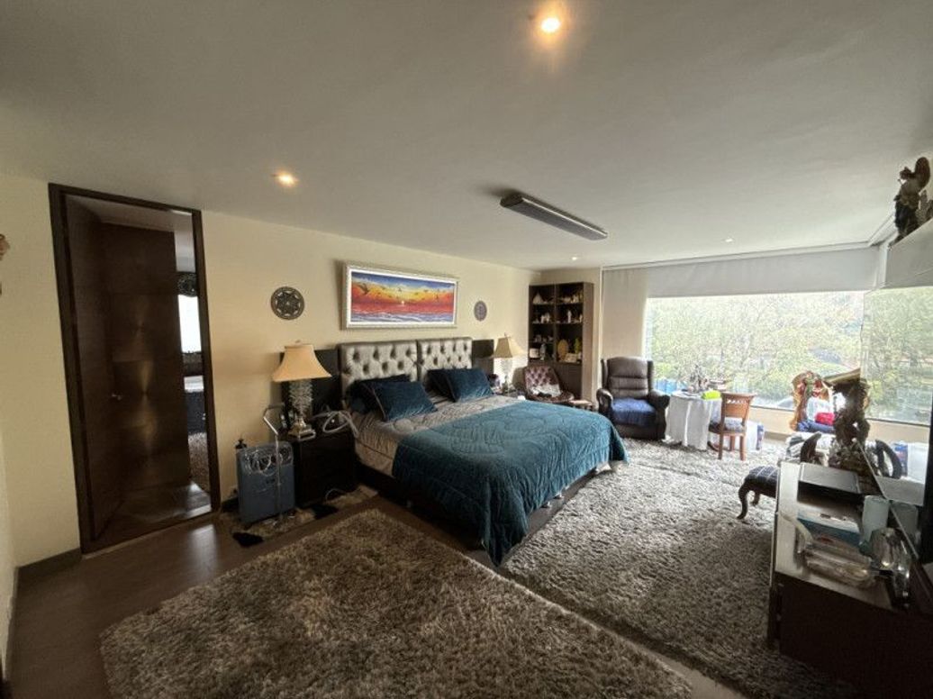 Apartamento de 4 alcobas en venta en Cedritos, Bogotá, 340 m² · foto 14 de 20