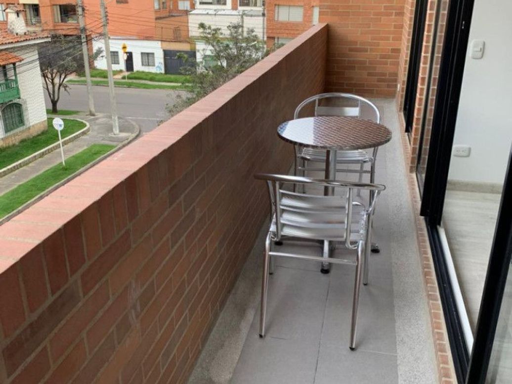 Apartaestudio en venta en Santa Barbara Central, Bogotá, 50 m² · foto 18 de 20