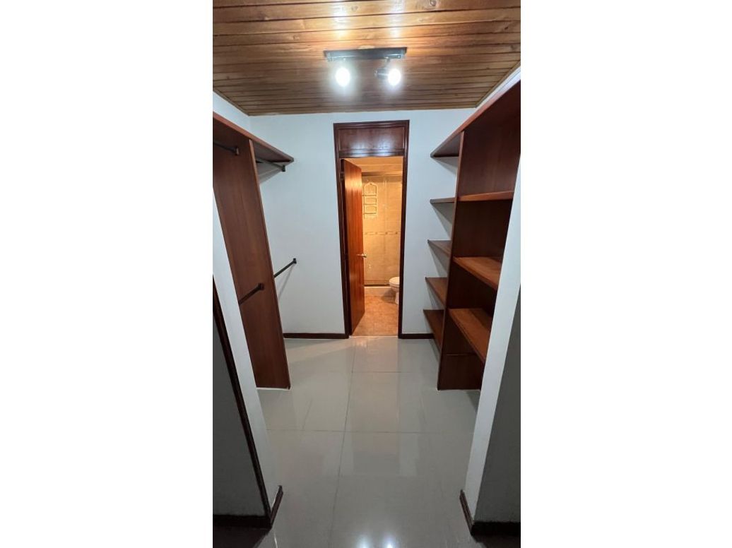 Casa de 3 alcobas en venta en Hayuelos, Bogotá, 87 m² · foto 5 de 19