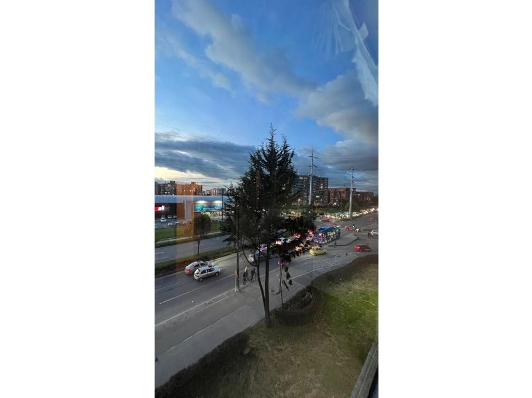 Casa de 3 alcobas en venta en Hayuelos, Bogotá, 87 m² · foto 8 de 19