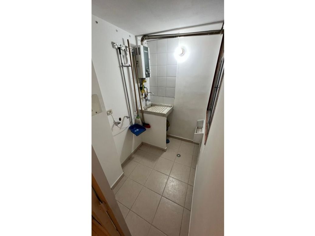 Casa de 3 alcobas en venta en Hayuelos, Bogotá, 87 m² · foto 10 de 19