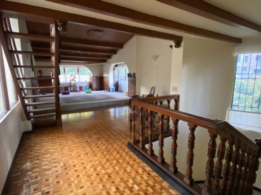 Casa de 4 alcobas en venta en Estoril, Bogotá, 244 m² · foto 9 de 16