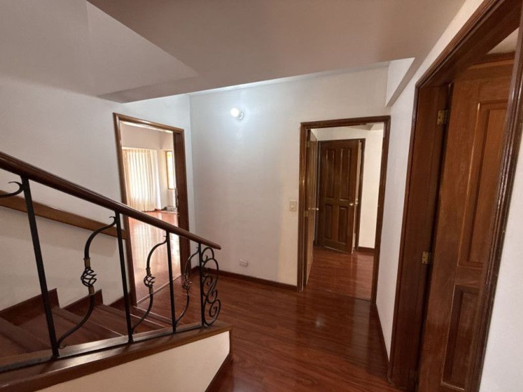 Casa de 5 alcobas en venta en Casa Blanca Suba, Bogotá, 280 m² · foto 14 de 20