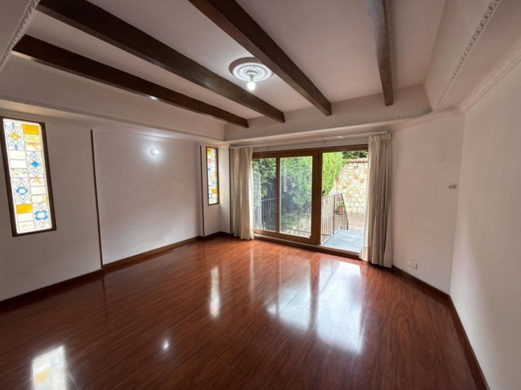 Casa de 5 alcobas en venta en Casa Blanca Suba, Bogotá, 280 m² · foto 9 de 20