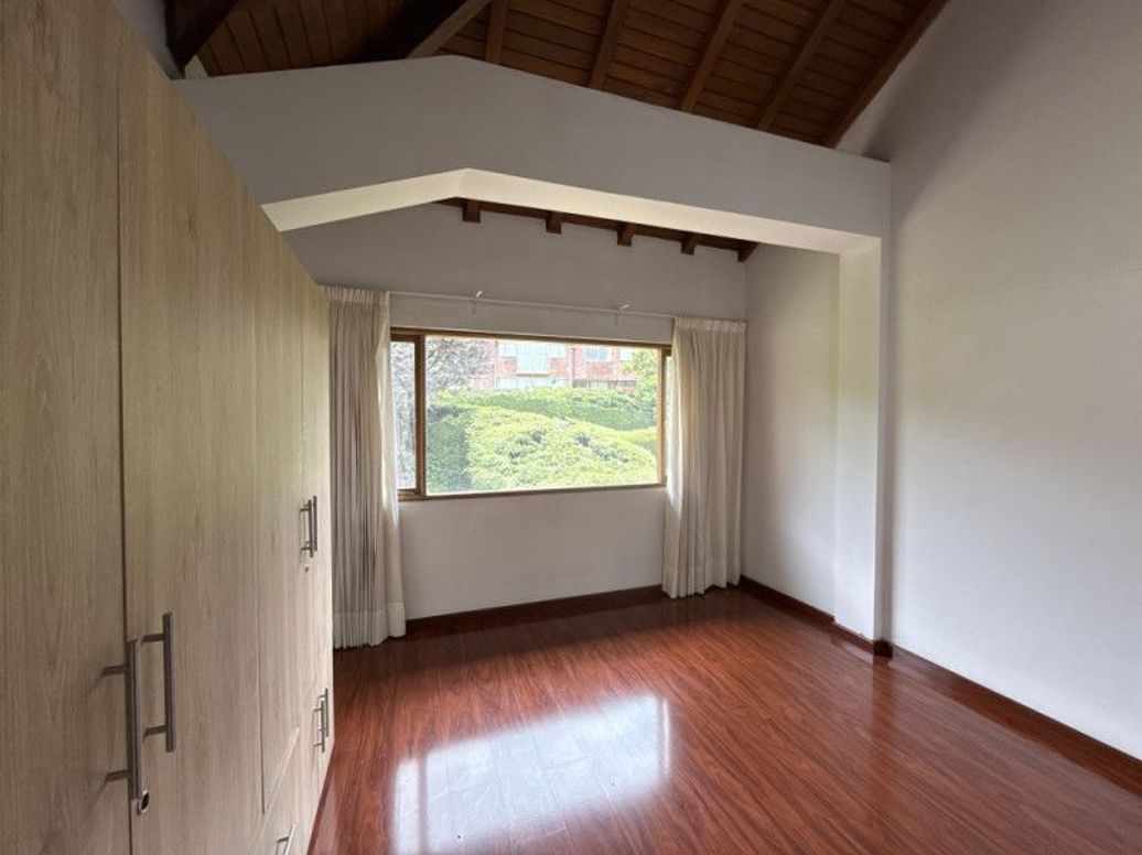 Casa de 5 alcobas en venta en Casa Blanca Suba, Bogotá, 280 m² · foto 17 de 20